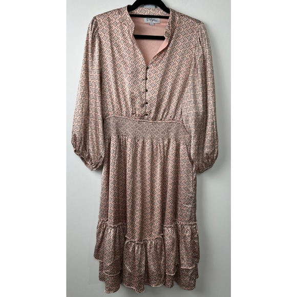 Polagram The Delling Patterned Dress in Dusty Salmon Size M Satin Smocked A47 - Picture 2 of 10